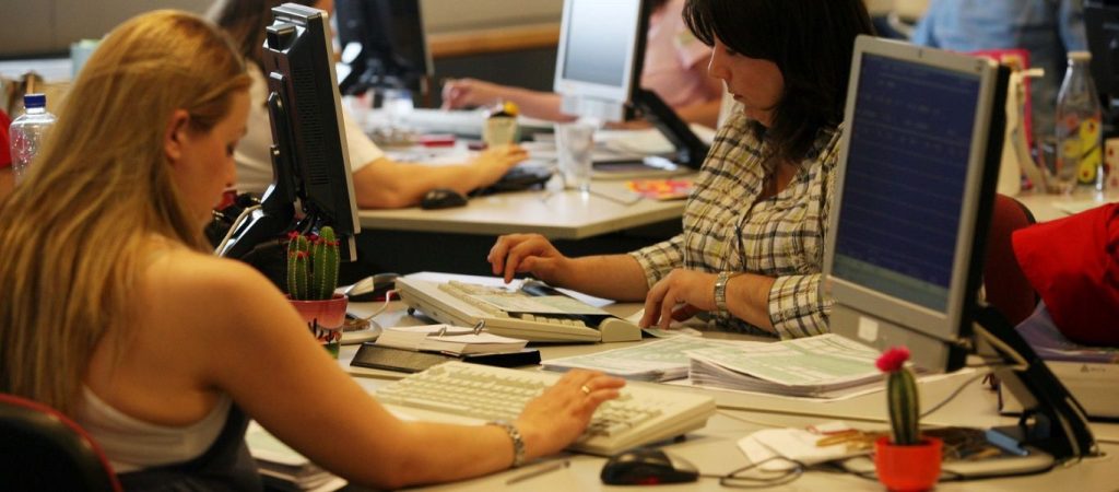 Φορολογικές δηλώσεις: Με πρόστιμο έως 500 ευρώ κινδυνεύουν 1 εκατ. φορολογούμενοι – Πότε κλείνει το Taxisnet;