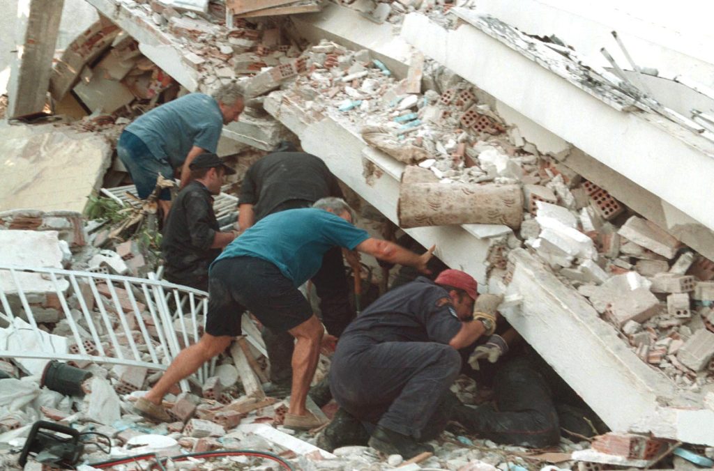 «Σεισμός» από την προειδοποίηση των σεισμολόγων για το ρήγμα των «Αλκυονίδων»