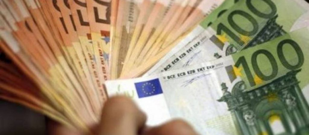 Ποιοι θα δουν χρήματα στους λογαριασμούς τους – Ποια επιδόματα πληρώνονται μέχρι το τέλος της εβδομάδας