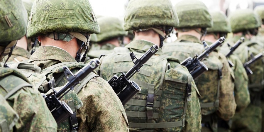 Το υπουργείο Άμυνας εξετάζει την αύξηση στρατιωτικής θητείας