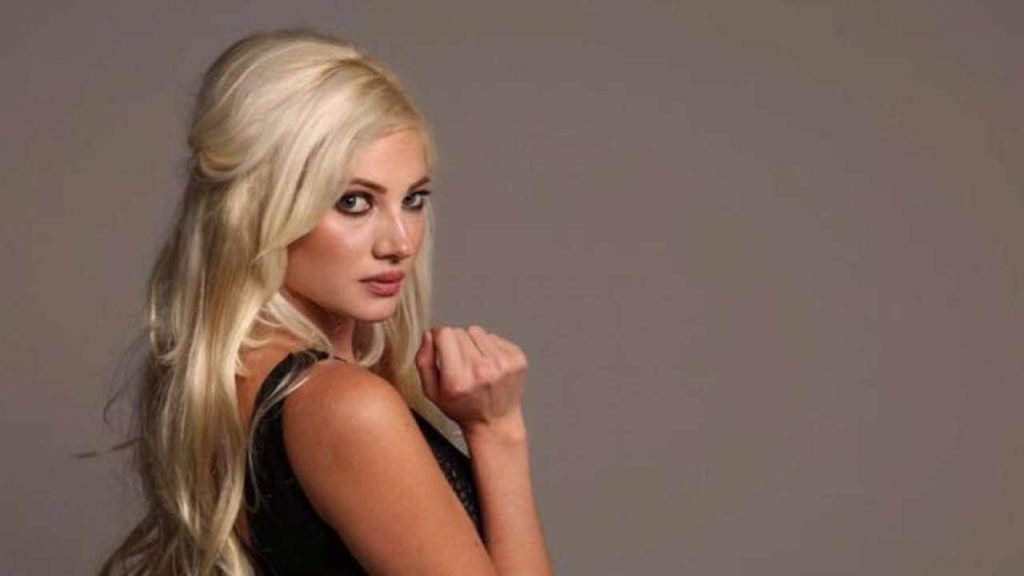 Τζούλια Αλεξανδράτου: Τίποτα πια δεν θυμίζει την παλιά της εικόνα