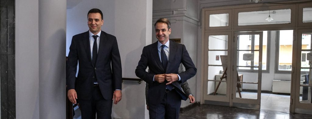 Συνάντηση Μητσοτάκη με Κικίλια για την άμεση εφαρμογή του αντικαπνιστικού νόμου