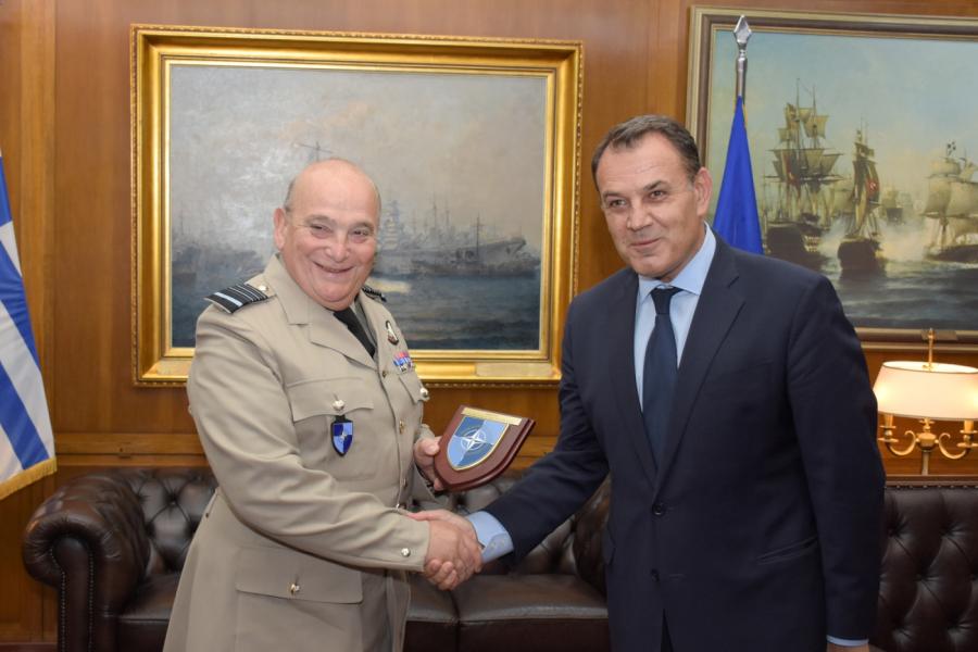 Συνάντηση ΥΕΘΑ και Α/ΓΕΕΘΑ με τον πρόεδρο της Στρατιωτικής επιτροπής του ΝΑΤΟ