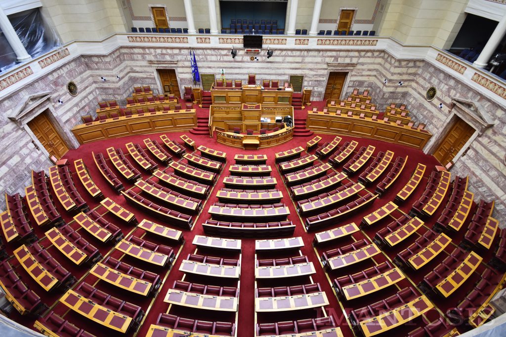 Βουλή: Aνατροπή της τελευταίας στιγμής με το πρώτο νομοσχέδιο της νέας κυβέρνησης