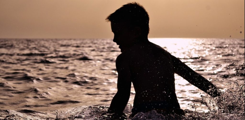 Κραυγή αγωνίας του μικρού Χρήστου: «Θέλω να παίξω με τους φίλους μου φυσιολογικά και επιτέλους να γίνω καλά»