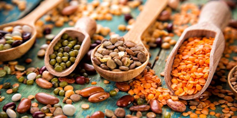 9 τροφές που δεν λείπουν ποτέ από το ντουλάπι μίας διατροφολόγου