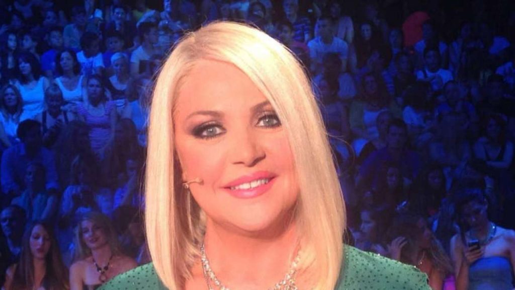 H Ρούλα Κορομηλά απαντά στο Google που την «πεθαίνει»: «Δηλαδή πεθαίνω και δεν το ξέρω; – Ντροπή»