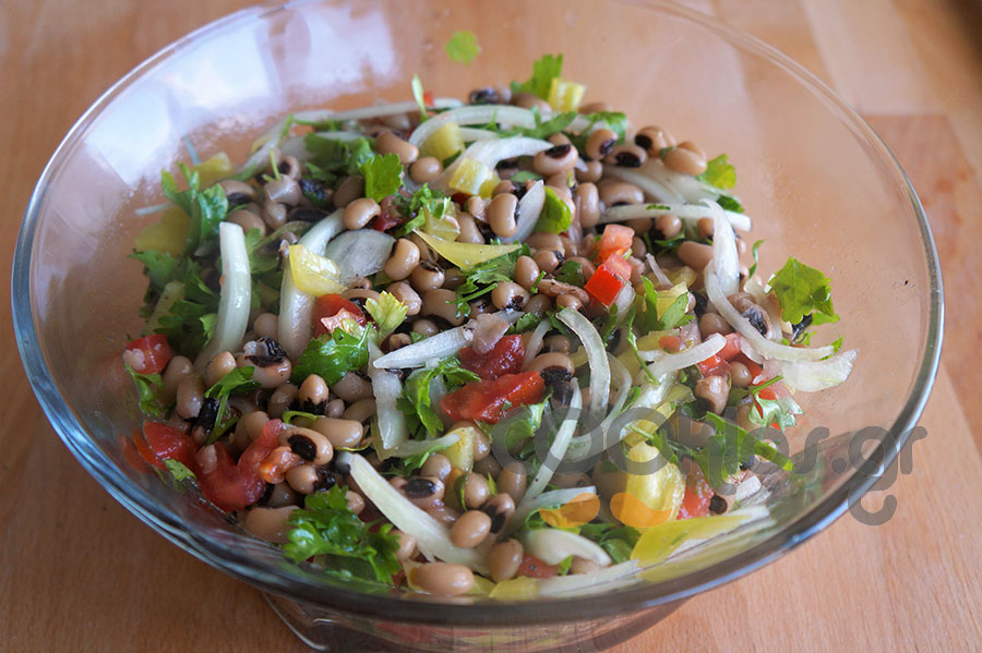 Η συνταγή της ημέρας: Σαλάτα πιάζ