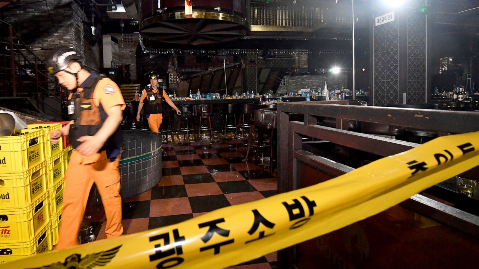 Νότια Κορέα: Κατάρρευση οροφής σε κλαμπ με αθλητές του Παγκοσμίου πρωταθλήματος υγρού στίβου – Νεκροί & τραυματίες