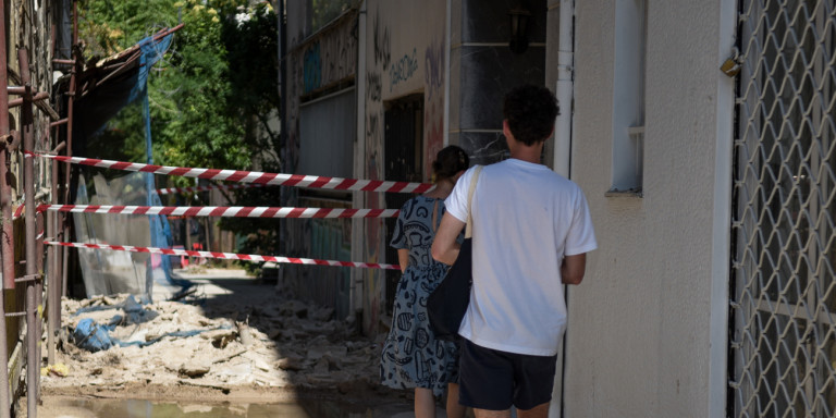 Σεισμός στην Αθήνα: Πάνω από 10.000 αιτήσεις για ζημιές – Έχουν ελεγχθεί 2.000 δημόσια κτίρια