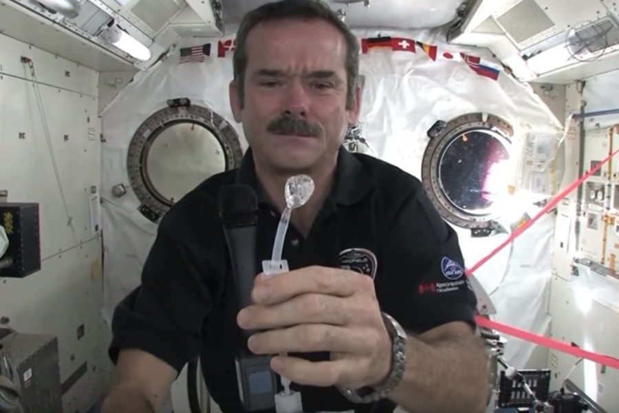 Στην γη πλένεις τα χέρια σου – Στο διάστημα πως πλένουν οι αστροναύτες τα χέρια τους;