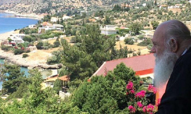 Το ησυχαστήριο του Αρχιεπισκόπου στη Ζάλτσα Βοιωτίας