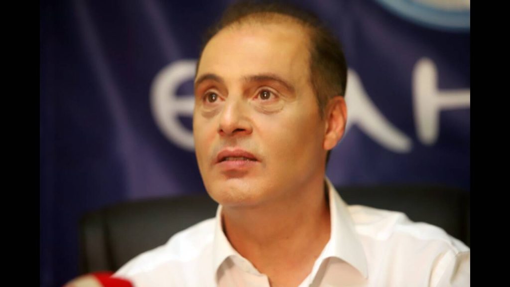 Κ.Βελόπουλος: «Θα έπρεπε να αποφασίζουν μόνοι τους οι ιδιοκτήτες αν θα απαγορεύεται το κάπνισμα στους χώρους τους»