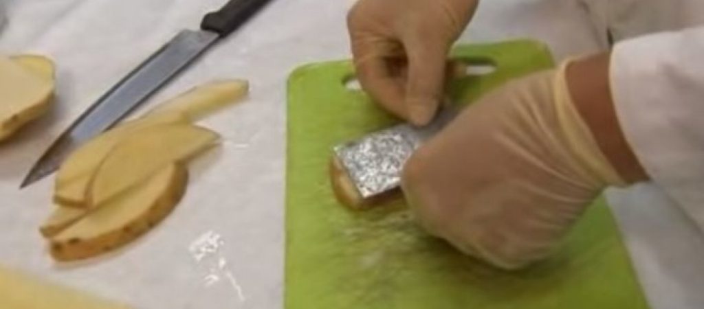 Oι βραστές πατάτες μπορούν να σας «χαρίσουν» φως για ένα μήνα (φωτό)