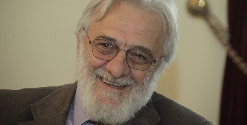 Γιάννης Σμαραγδής: «Γλίτωσα τη φυλακή εξαιτίας…» (βιντεο)