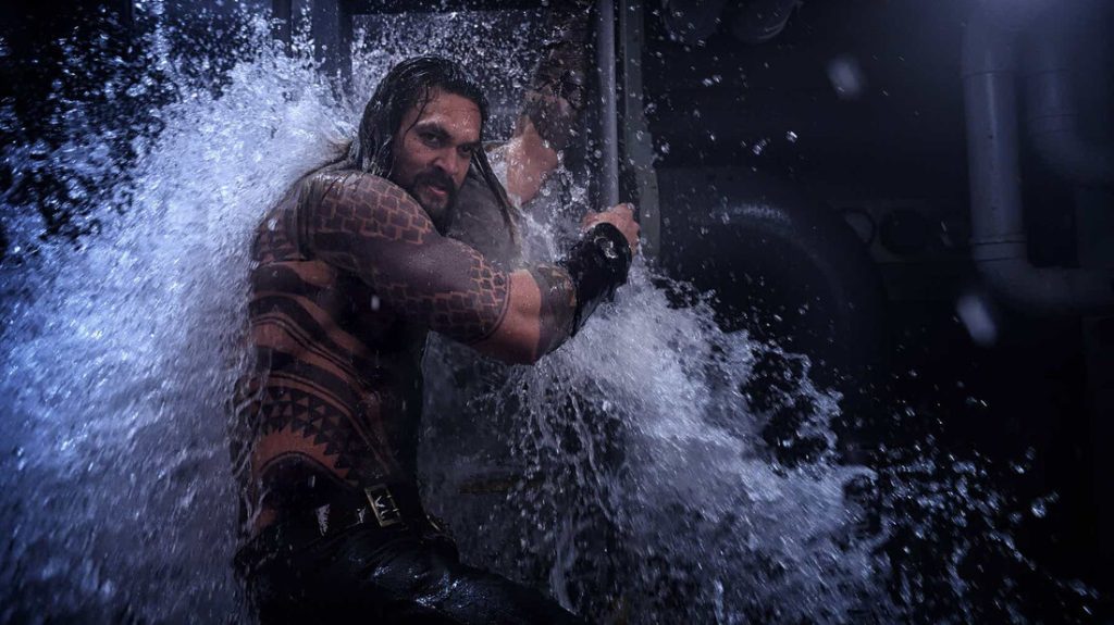 Ο ξεχωριστός Jason Momoa του «Game of Thones» και χωρίς βασίλεια ξέρει καλά τον δρόμο της δόξας