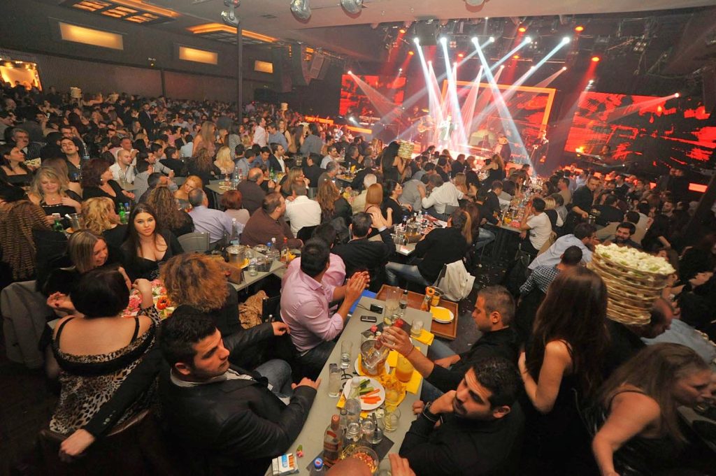 Τα 5 μέρη που δεν πρόκειται να εφαρμοστεί ποτέ ο αντικαπνιστικός νόμoς