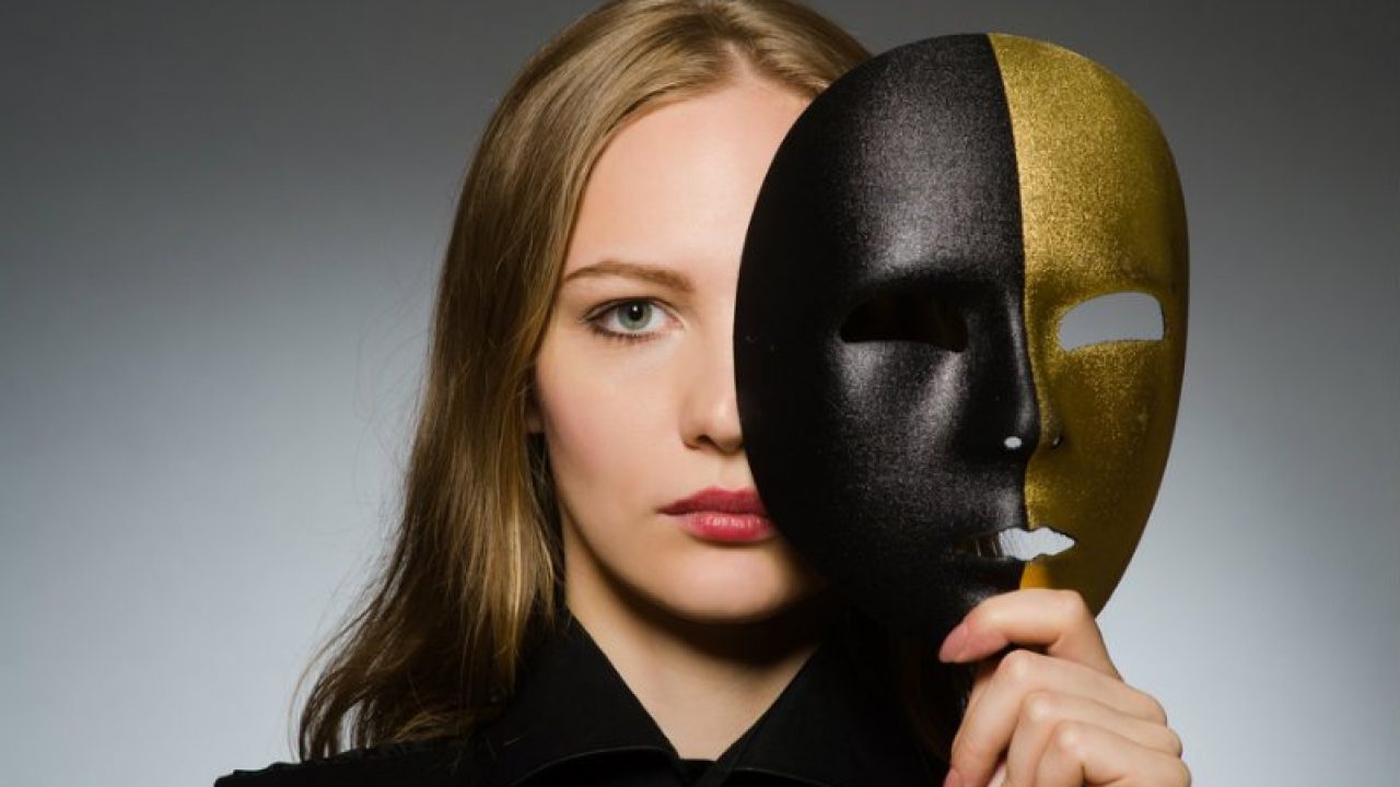 Τι είναι το σύνδρομο του απατεώνα και γιατί βλάπτει τη καριέρα σας;