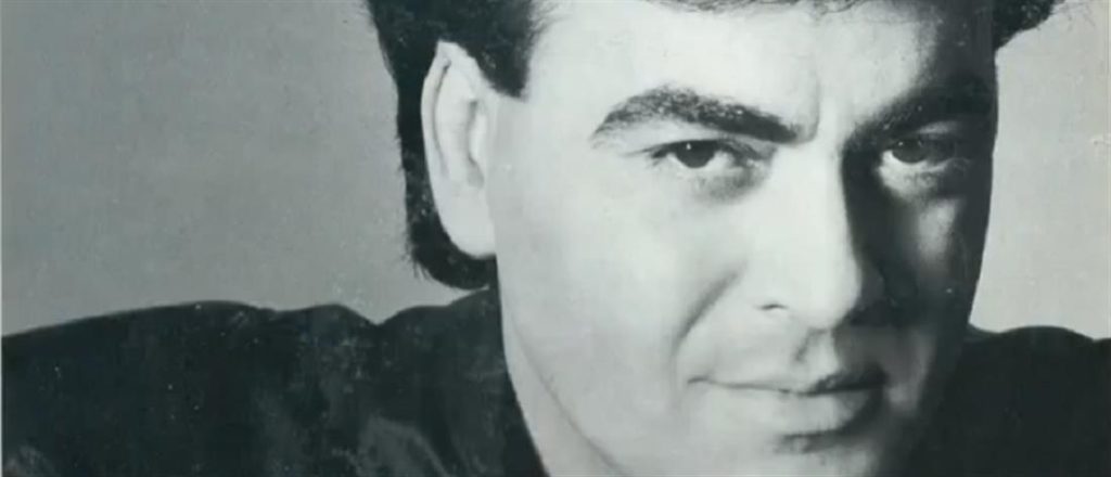 Έφυγε από τη ζωή ο Μάκης Αλάτζας – Δημιουργός του τραγουδιού «Υποκρίνεσαι» του Στράτου Διονυσίου (βίντεο)