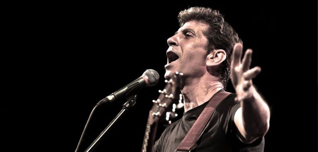 Ο Μάλαμας διέκοψε τη συναυλία λόγω καπνογόνου: «Σβήστε το γαμ…» (βίντεο)