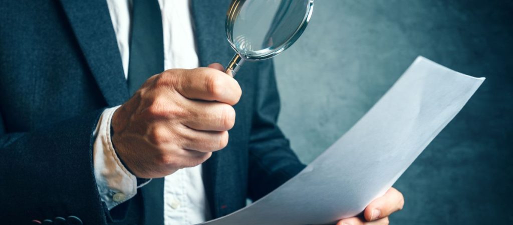 Πώς θα γίνεται ο έλεγχος για 1,2 εκατομμύριο επιτηδευματίες – Τι θα ελέγχουν και ποιοι «κινδυνεύουν»