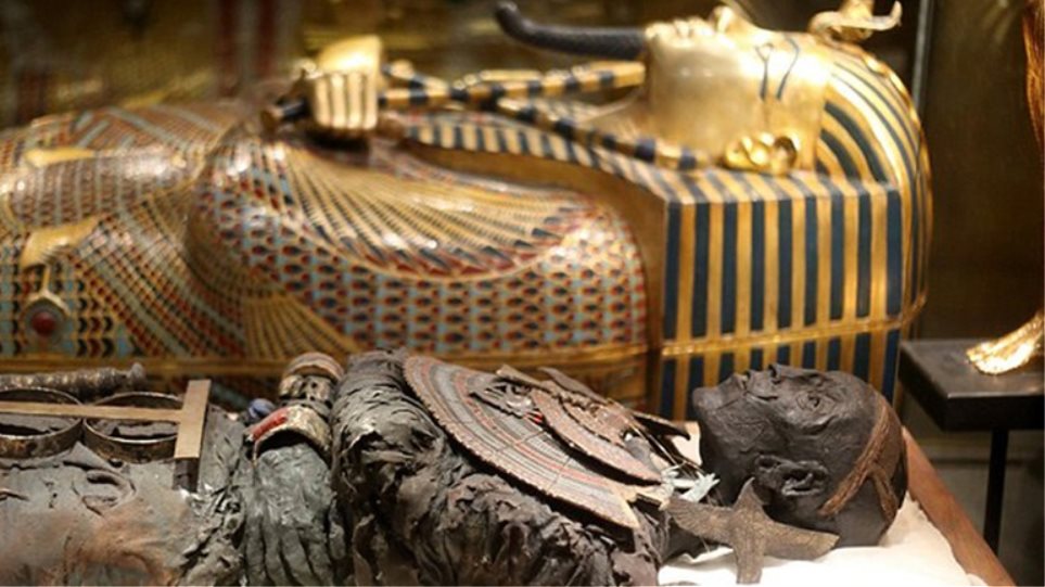 Αποκαλύφθηκε η σαρκοφάγος του Τουταγχαμών – Ολοκληρώθηκε η συντήρηση του τάφου του Αιγύπτιου Φαράω