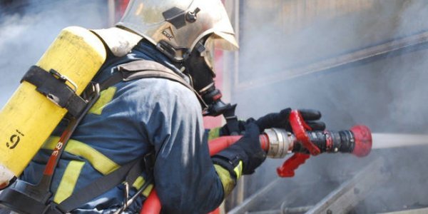 Θεσσαλονίκη: Σε εξέλιξη φωτιά δίπλα στην Περιφερειακή Οδό