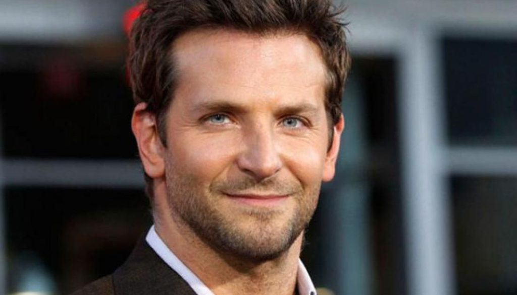 Αυτή είναι η νέα σύντροφος του Bradley Cooper (φωτο)
