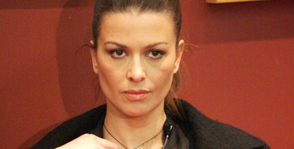 Τζίνα Αλιμόνου: Το νέο της επαγγελματικό βήμα μετά το διαζύγιό της με τον Παύλο Βαρδινογιάννη (βίντεο)