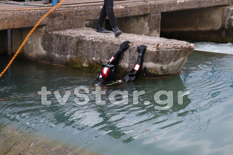 Δύτες της ΕΜΑΚ ψάχουν στο κανάλι του Μόρνου για 22χρονο εργάτη (βίντεο – φωτογραφίες)