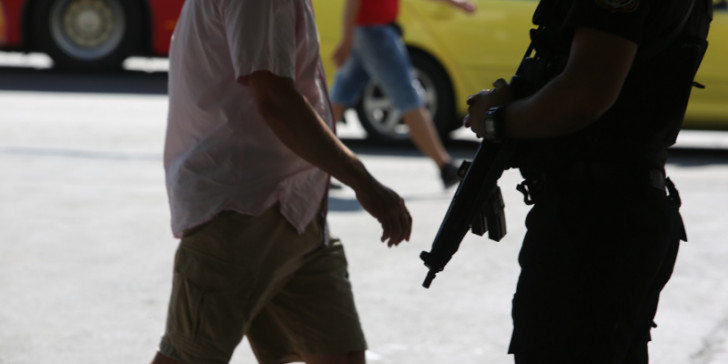 Στους δρόμους της Θεσσαλονίκης οι «Μαύροι Πάνθηρες» της αστυνομίας (φωτο-βίντεο)
