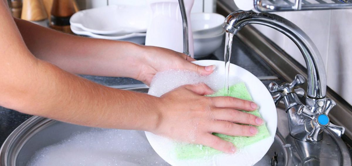 Πως κάνεις εύκολο το πλύσιμο των πιάτων;