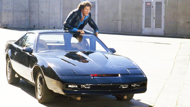 Ιππότης της ασφάλτου: Το τρικ με τον οδηγό του θρυλικού ΚΙΤΤ – Πώς δεν γίνονταν ποτέ ορατοί οι οδηγοί του;