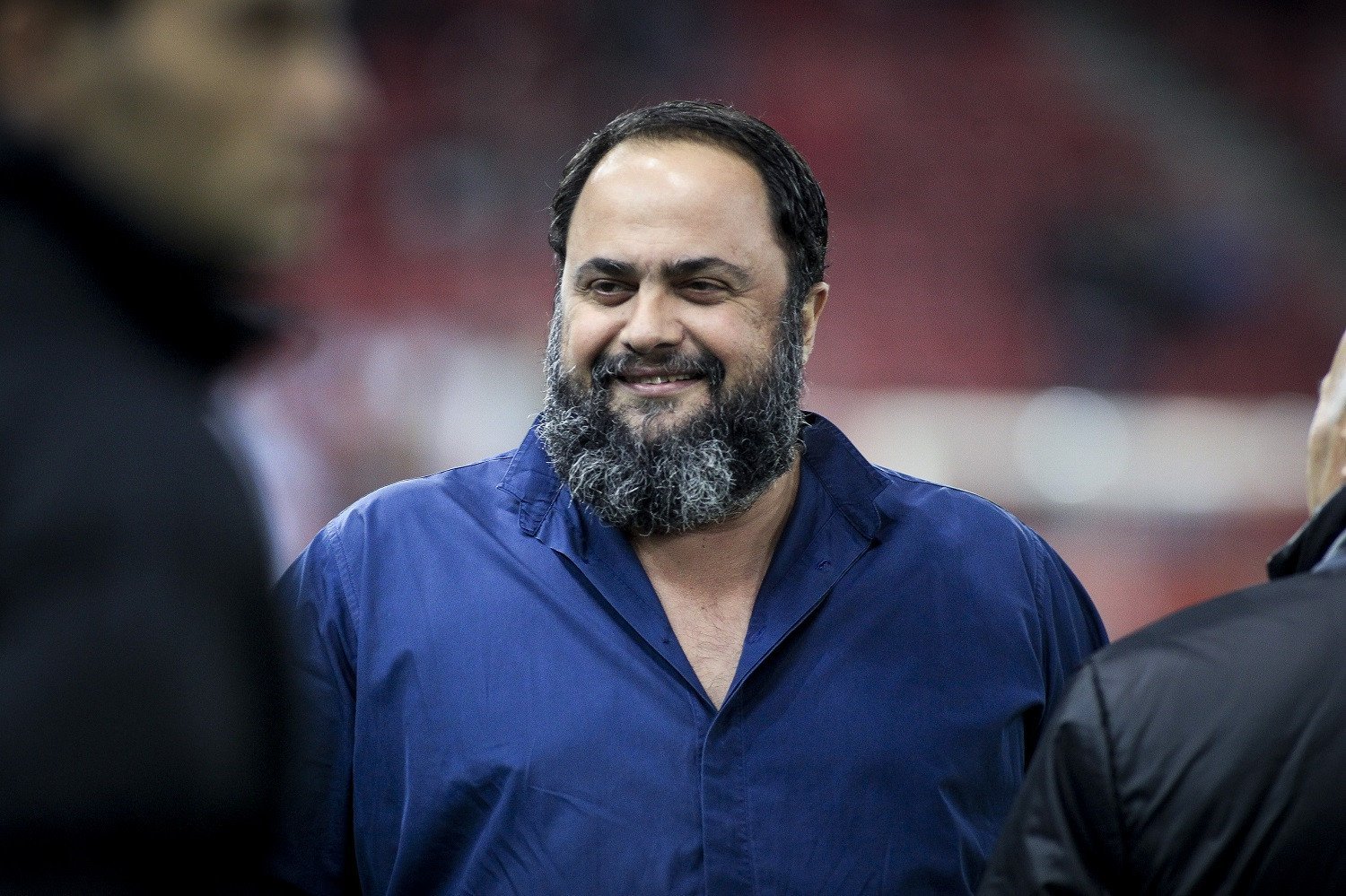 Ο έξαλλος πανηγυρισμός του Β.Μαρινάκη στο γκολ του Μασούρα – «Όλοι μαζί πανηγυρίσαμε τη μεγάλη νίκη στην Πόλη» (φωτο)