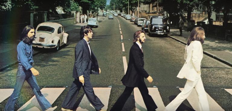 Beatles: Έκλεισε τα 50 της χρόνια η διάσημη φωτογραφία του «Abbey Road» (2 βίντεο)