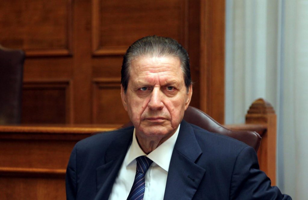 Θύμα διάρρηξης ο Βύρωνας Πολύδωρας – Άγνωστοι έκλεψαν το χρηματοκιβώτιό του