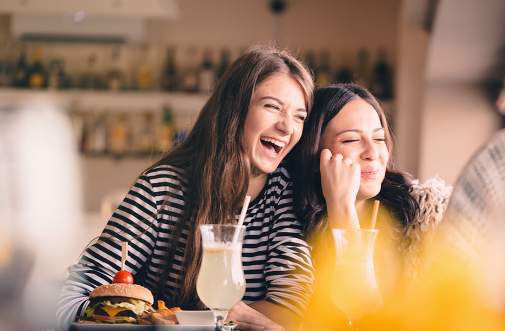 Έτσι θα μάθεις: Αυτά είναι τα χαρακτηριστικά των πραγματικών φίλων σύμφωνα με έρευνα
