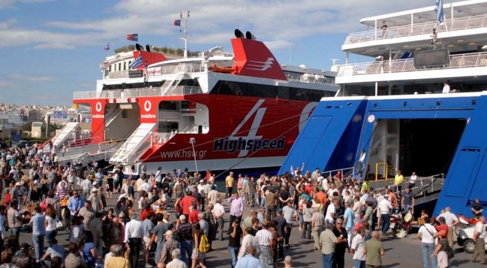 Ενίσχυση της αστυνόμευσης στα λιμάνια ζήτησε ο Γ. Πλακιωτάκης – Συνομιλία με αρχηγό της ΕΛ.ΑΣ.