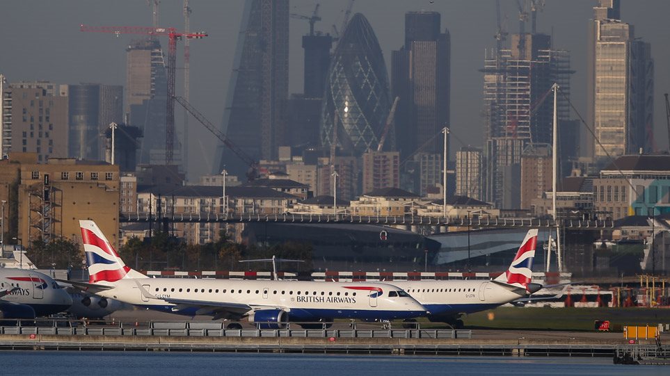 Μπλακ άουτ σε πολλές περιοχές του Λονδίνου και της νότιας Βρετανίας – Παρέλυσαν οι συγκοινωνίες