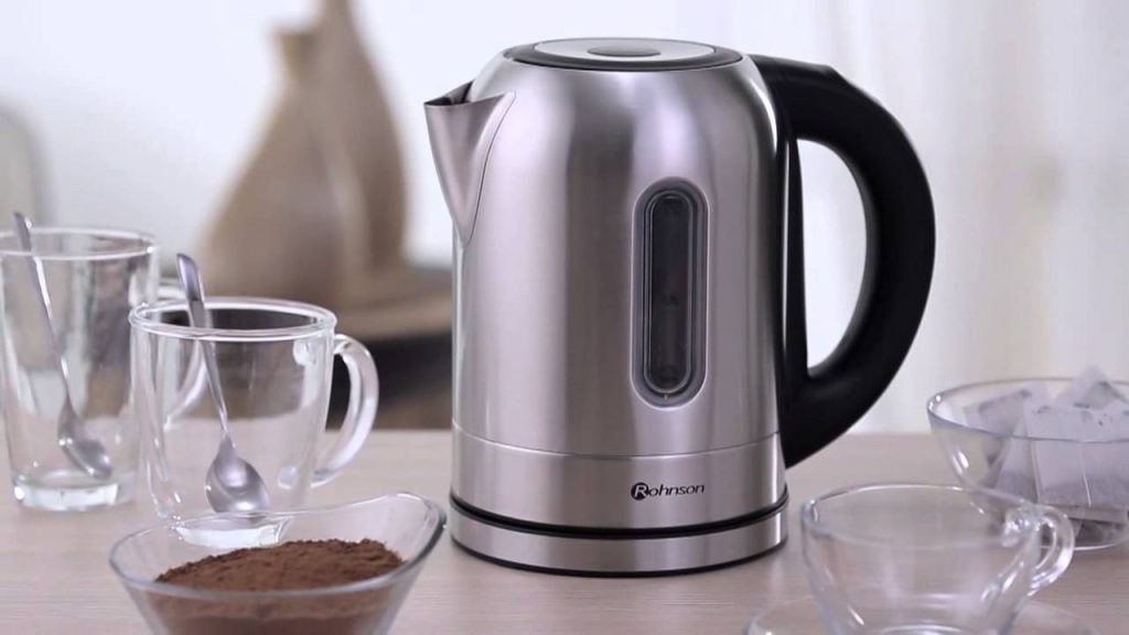 Καθαρίστε εύκολα και γρήγορα τον βραστήρα σας με αυτό το φυσικό κόλπο