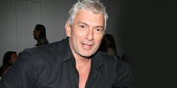 Ελεύθερος ο Ερρίκος Πετιλόν – Απειλεί με μηνύσεις τα ΜΜΕ για την σχετική με τις κατηγορίες δημοσίευση