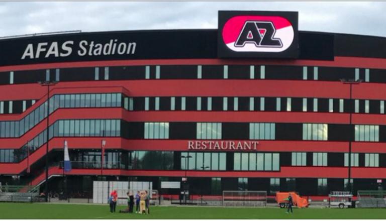 Άλκμααρ: Ο αέρας έριξε μέρος του στεγάστρου του γηπέδου της