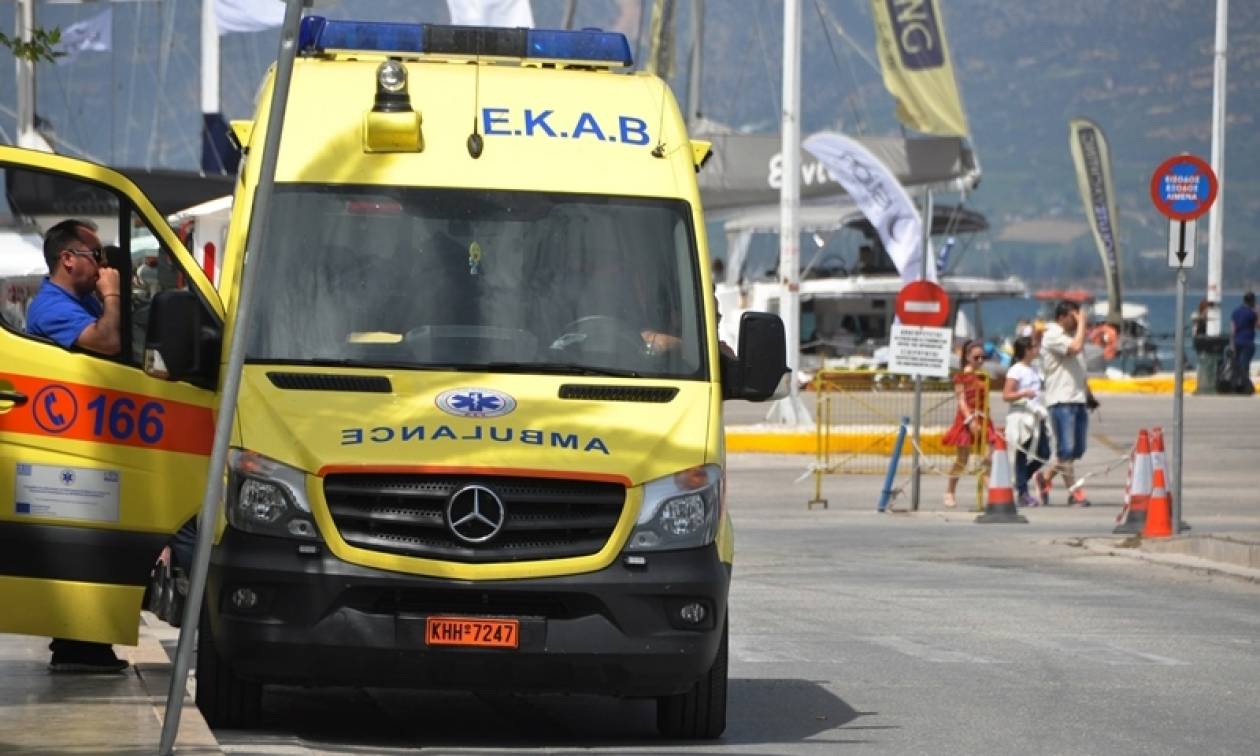 Τροχαίο στα Τρίκαλα: Αυτοκίνητο παρέσυρε 22χρονο νεαρό ντελιβερά