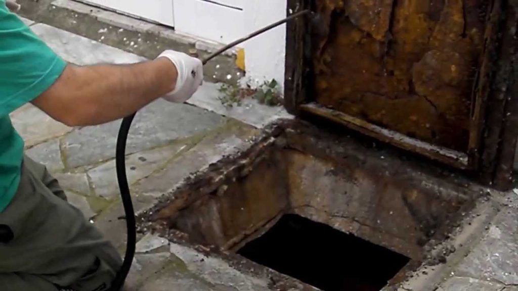 Τραγωδία στην Πάτρα: Ένας νεκρός και ένας τραυματίας από αναθυμιάσεις φρεατίου