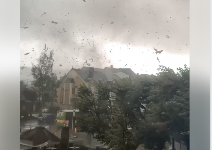 Σοκαριστικό βίντεο! Τυφώνας σαρώνει το Λουξεμβούργο…