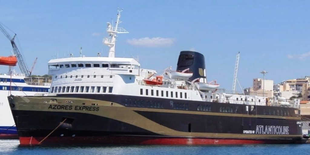 Πλοίο δεν κατάφερε να δέσει στη Σαμοθράκη λόγω ανέμων – Επέστρεψε στην Αλεξανδρούπολη – Ταλαιπωρία για τους επιβάτες