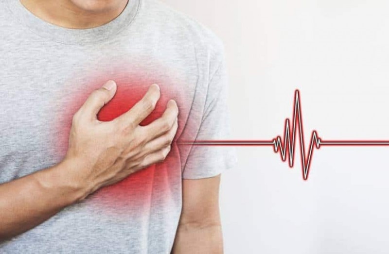 Tα προειδοποιητικά σημάδια καρδιακής προσβολής που οι περισσότεροι αγνοούν