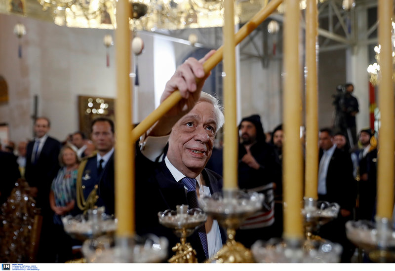 Ο Προκόπης Παυλόπουλος επισκέφθηκε την Παναγία Σουμελά – «Να αναγνωρισθεί παντού η Γενοκτονία των Ποντίων» (φωτο-βίντεο)