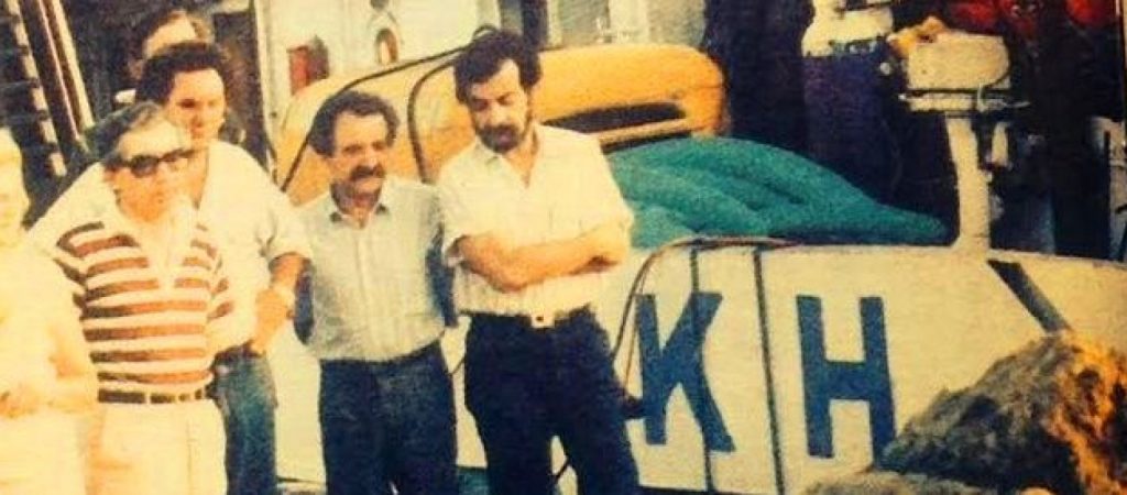 Όταν το ΠΑΣΟΚ «ανακάλυψε» τον… Κολοσσό της Ρόδου – Η μεγαλύτερη αρχαιολογική γκάφα (φωτό)