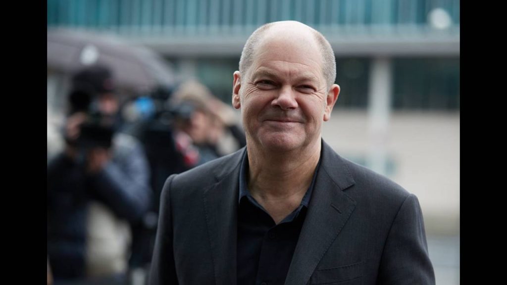 Όλαφ Σολτς: «Η ΕΕ είναι έτοιμη για όλα τα σενάρια Brexit»